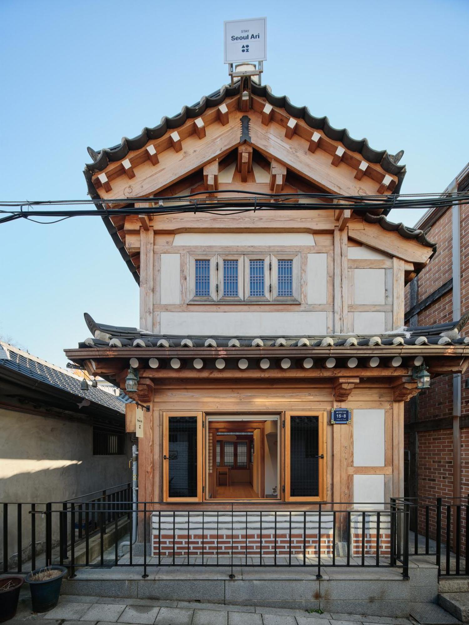 The Korean Traditional Hanok In Downtown Seoul For Convenient Public Transportation - Seoul Ari Экстерьер фото